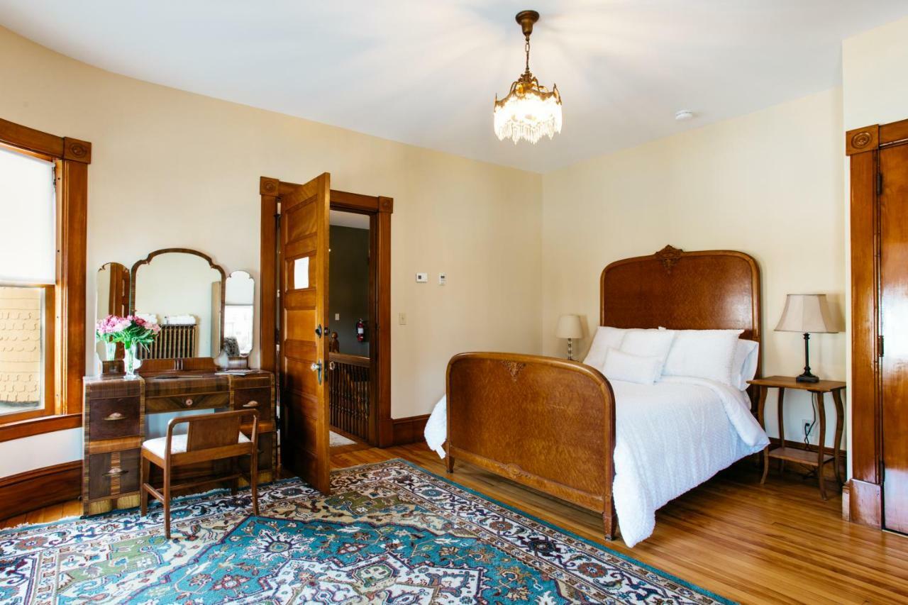 Barre Reynolds House Inn מראה חיצוני תמונה